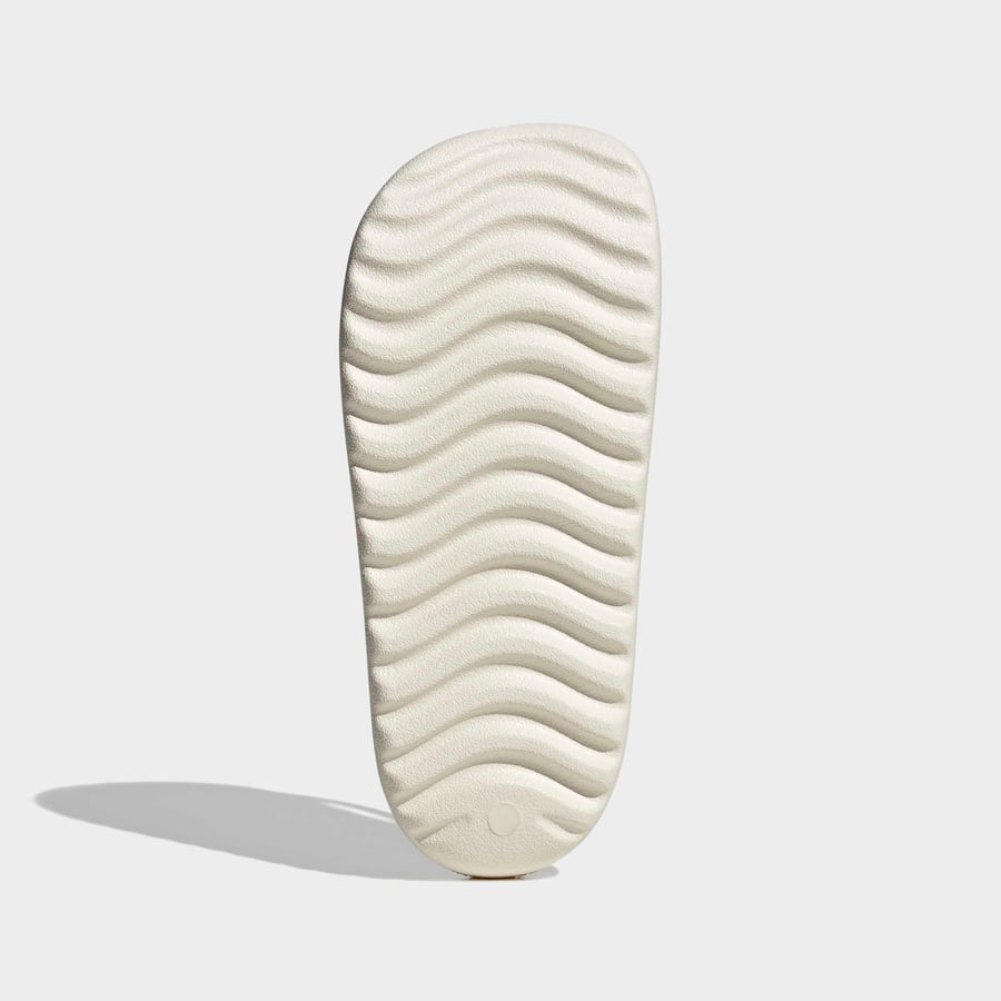 شبشب أديداس Adidas Adilette Lumia أبيض مريح خفيف للمشي