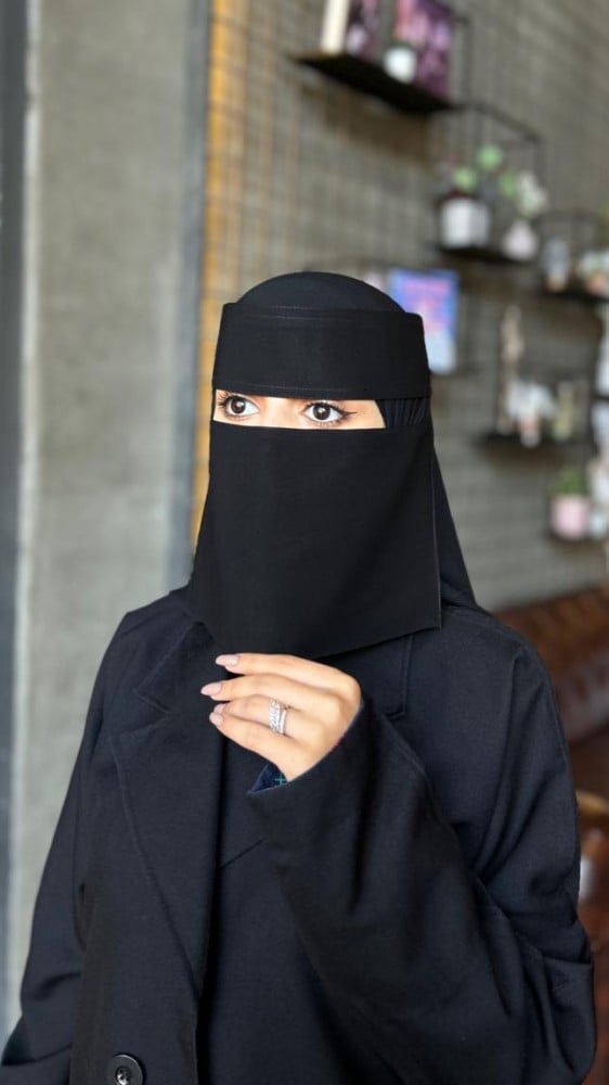 نقاب مبطن حرير -قصير مطاط طويل