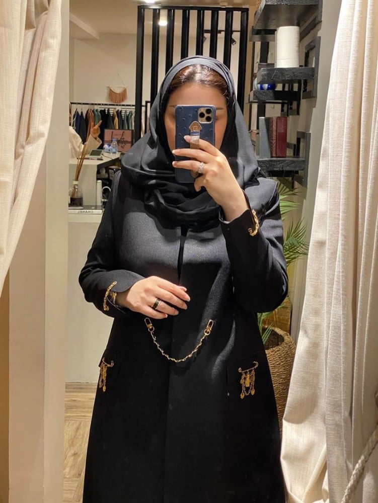بليزر بقصه نص كلوش