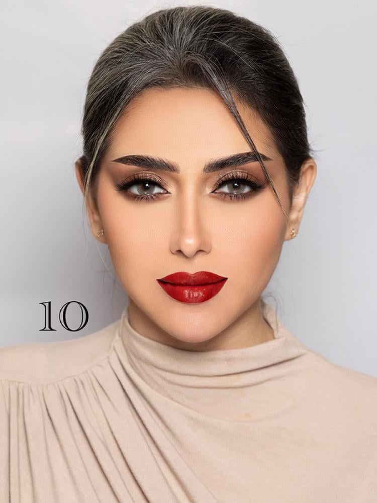 Red lipstick liquid matte from Vanessa 10 Matte Lip Gloss