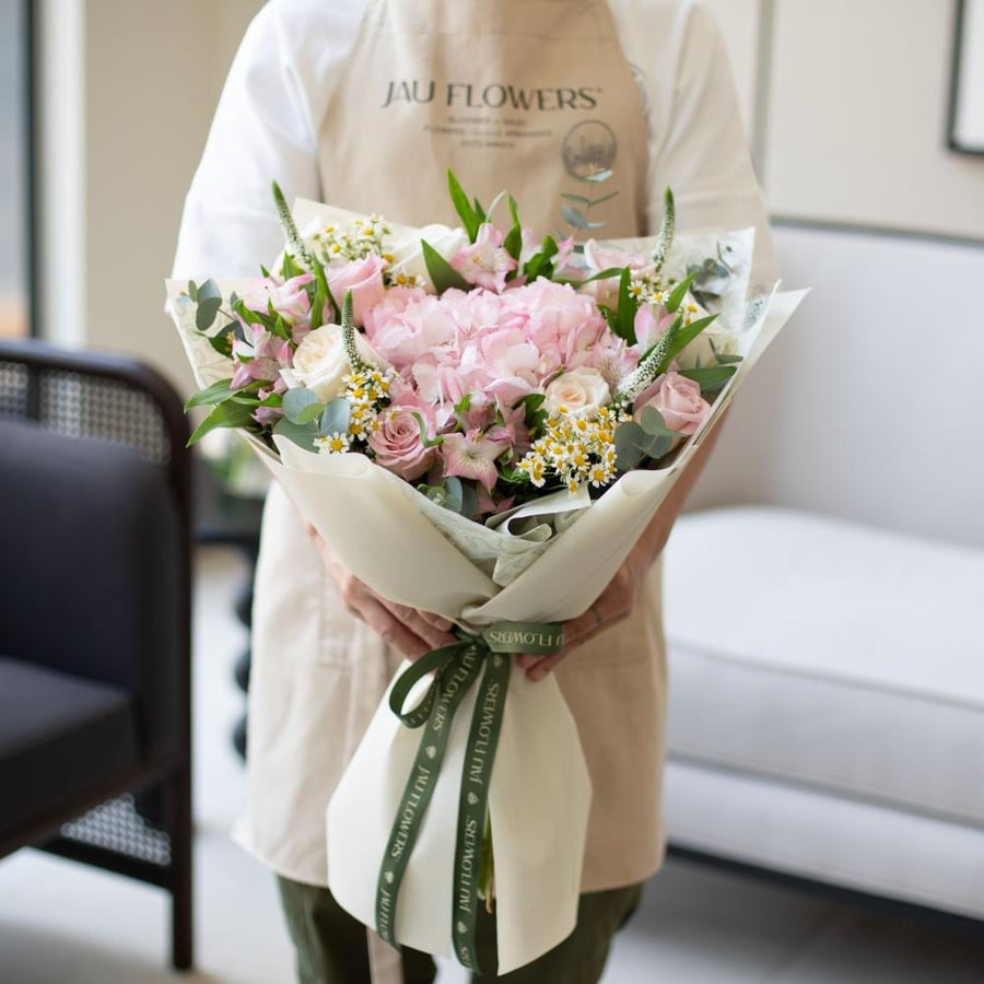 SMALL BOUQUET
