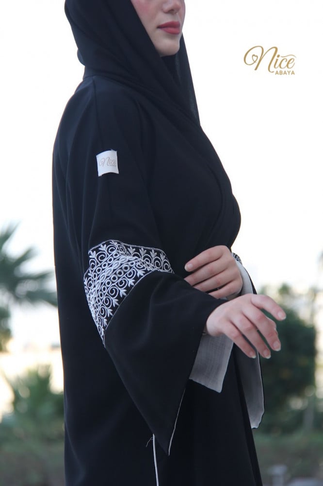 عبايه قماش المستقبل