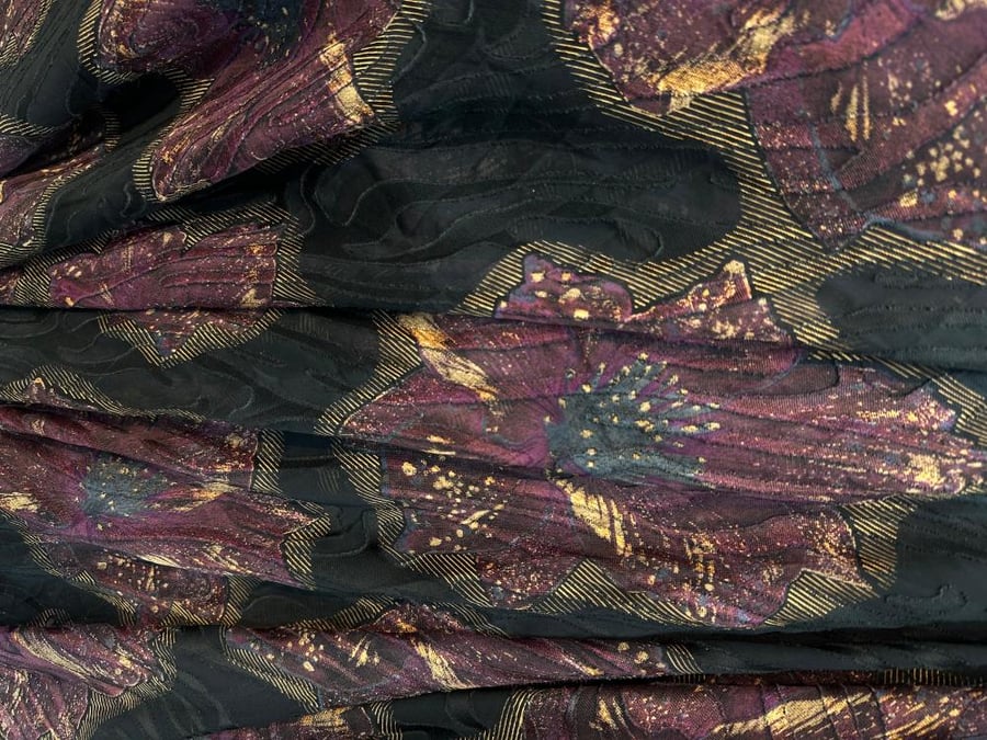 Indian chiffon floral apple width 58