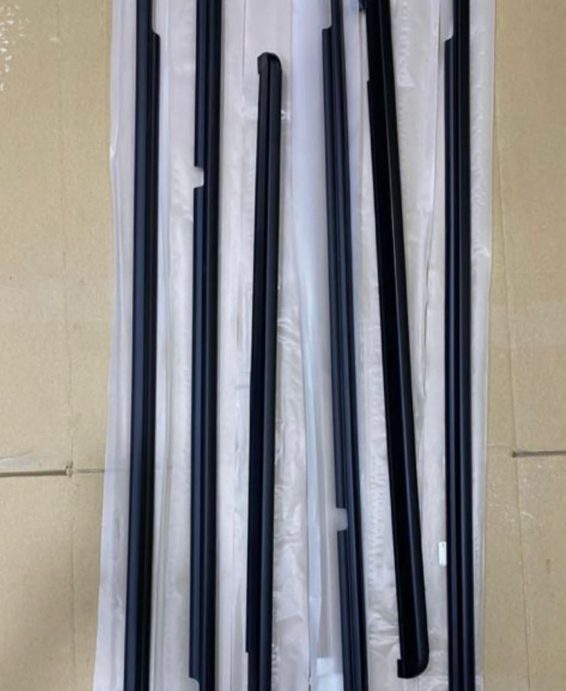 طقم مساطر اسود اصلية 98-2007