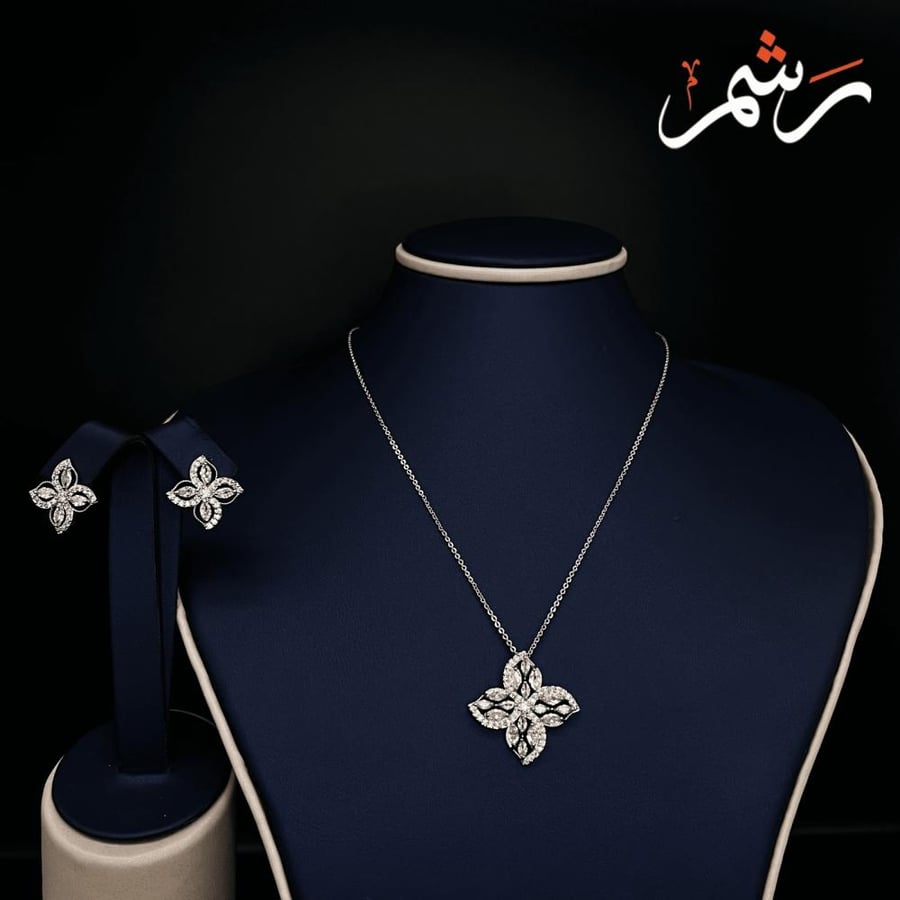 سلسال مع حلق من الزركون الفاخر