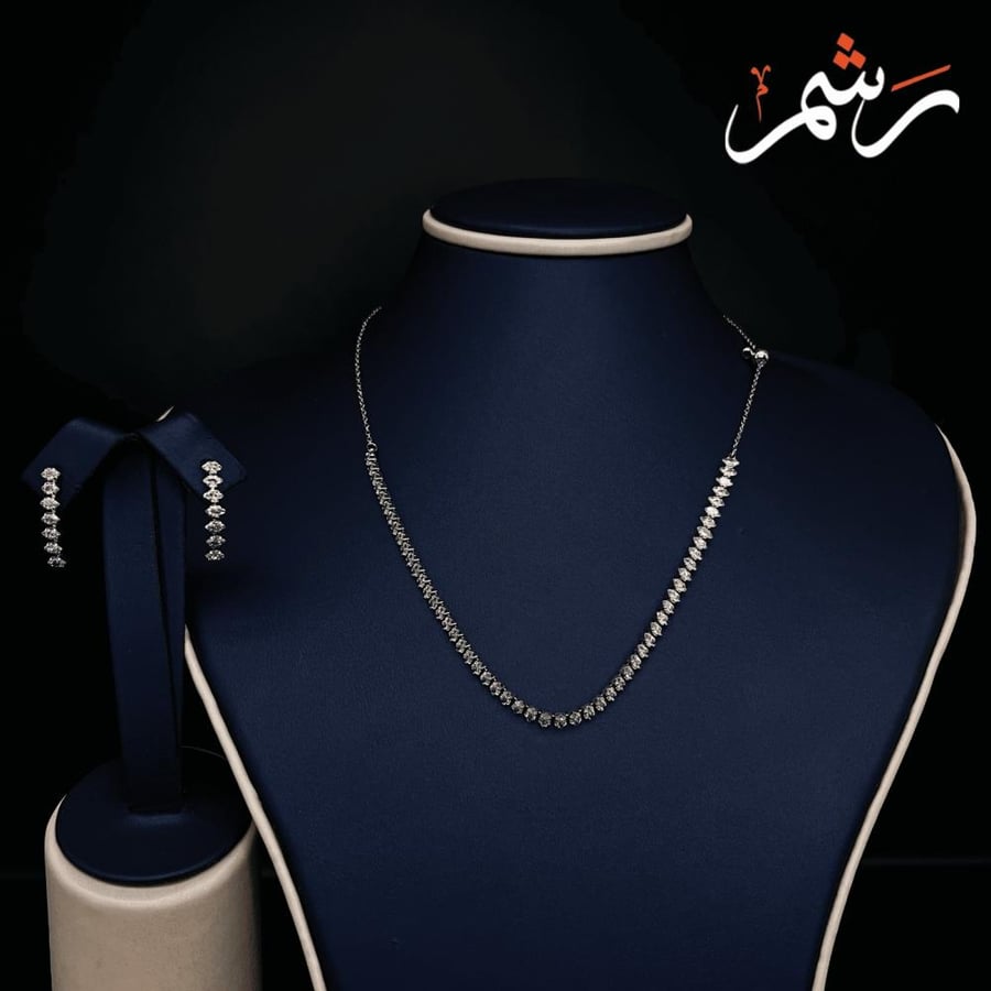 سلسال مع حلق من الزركون الفاخر