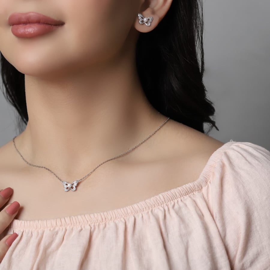 سلسال مع أقراط فضه عيار 925