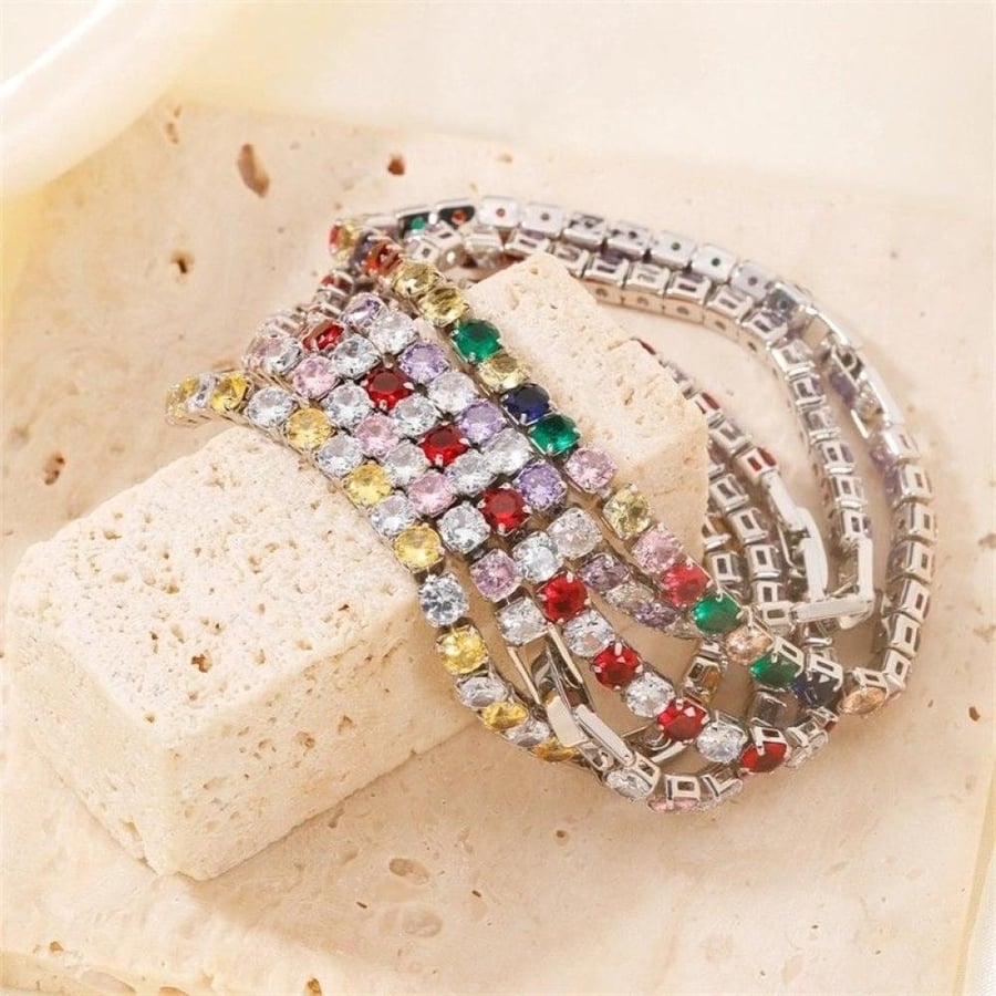 Elegant unisex bracelet adorned with zircon and plated with 9-carat gold, white and blue, 17 cm