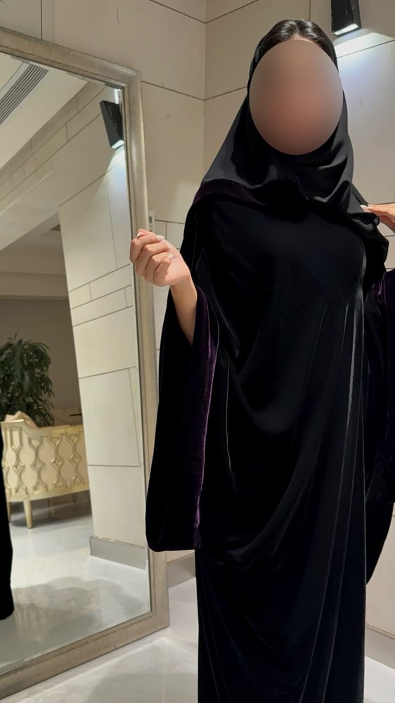 Black Velvet Bisht with extra-wide Purple sleeves