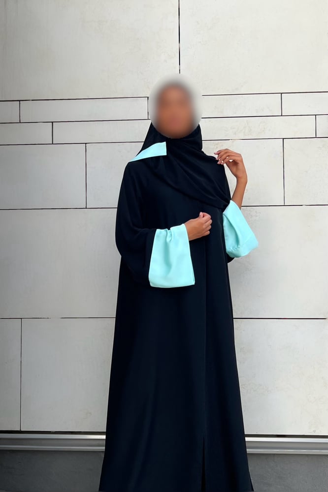 Two-tone -Black &  tiffany blue
