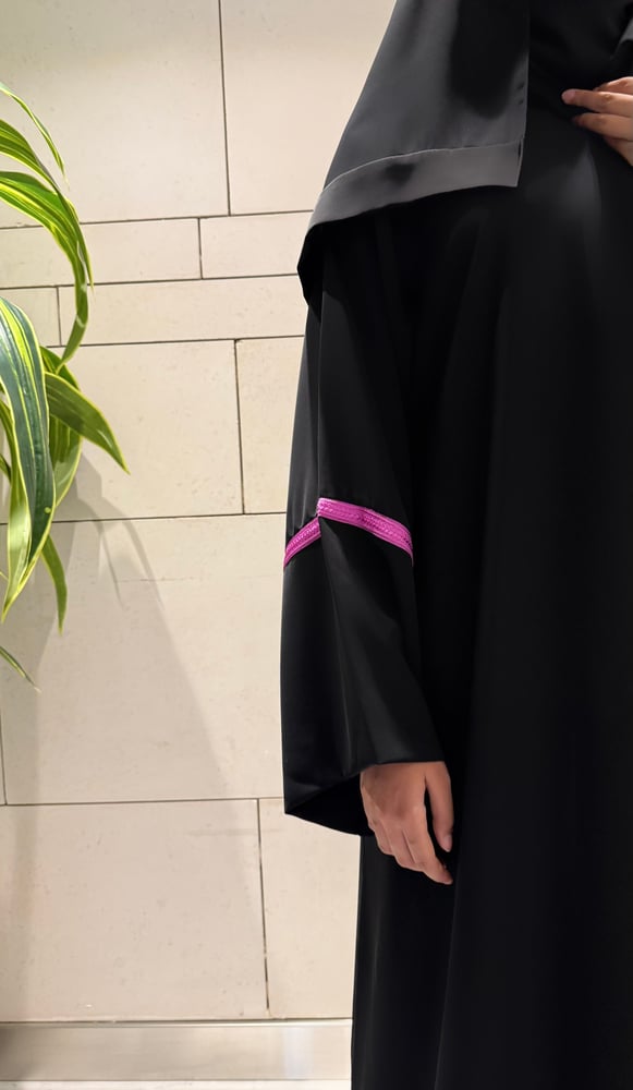 Black A-Line with Baby Fuchsia and Wide Sleeves