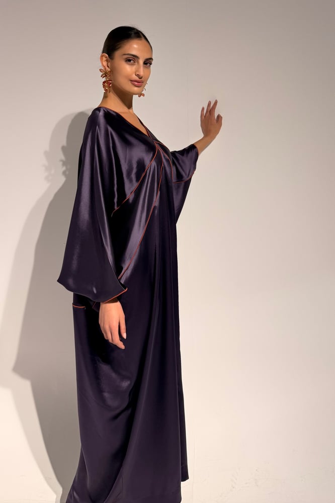 Thobe in Mauve Japanese Silk Crepe with Terracotta Accents