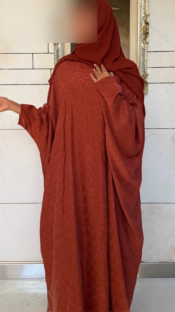 Bisht Abaya – Washed Japanese Silk in Terracotta