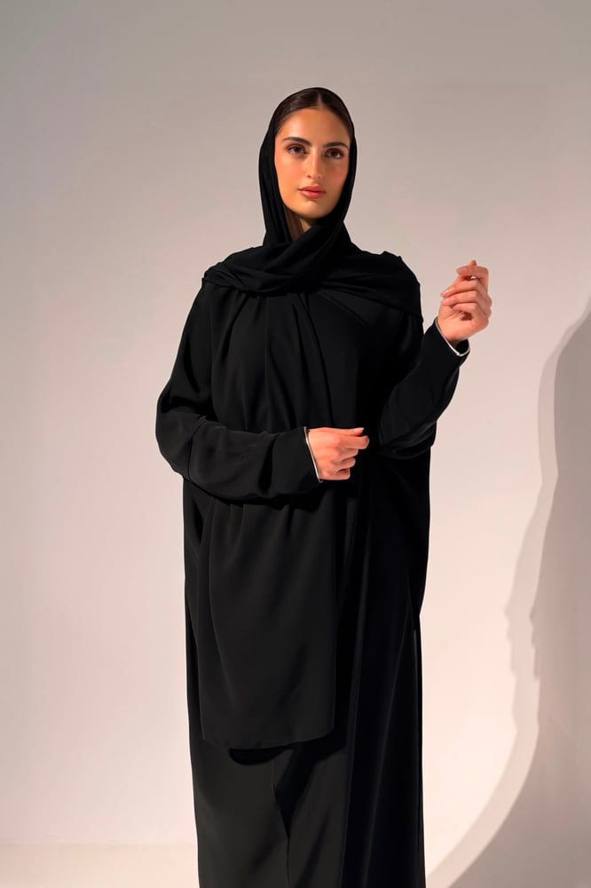 Half Bisht – Black Abaya with Silver Zari Sleeves