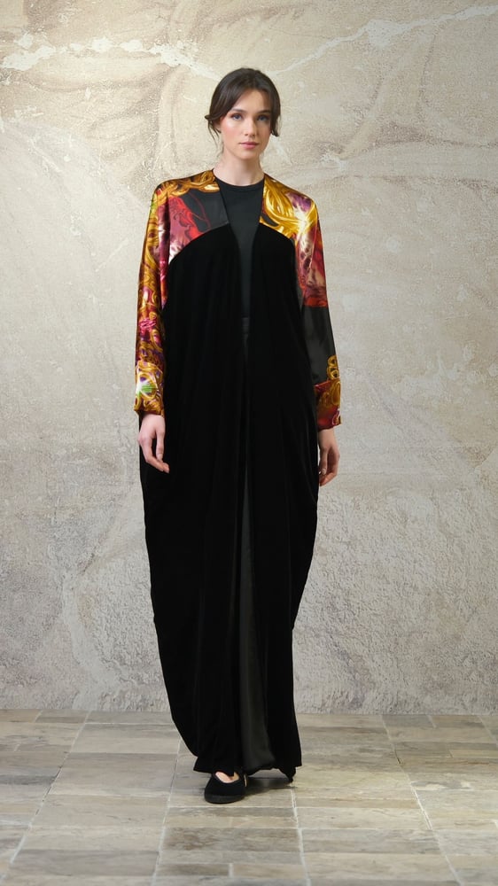 Bisht Black Velvet with Pure Black Golden Ring Prints Silk