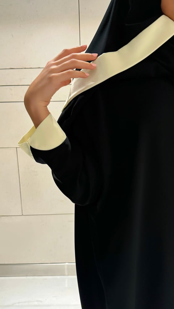 Half Bisht with Yellow Butter Rounded Cuffs