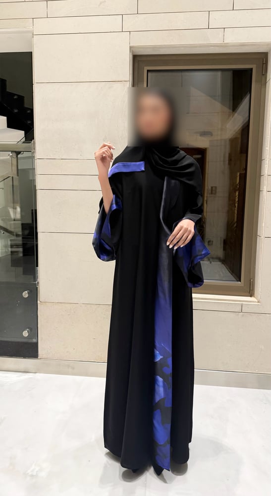 Black A line Lined In Black Royal Blue Print