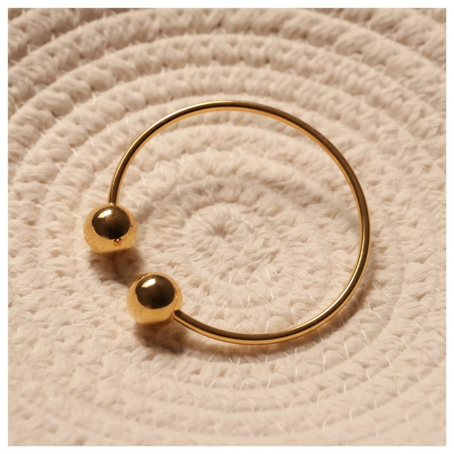 Double Ball Bracelet