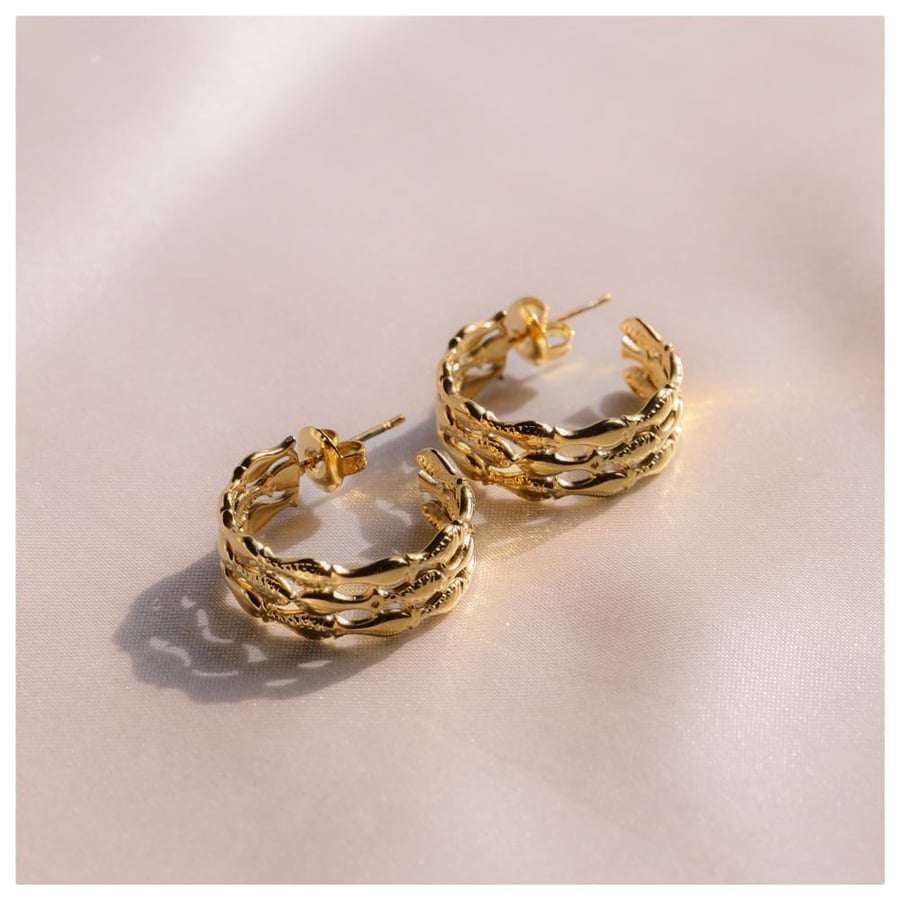 Lace hoops