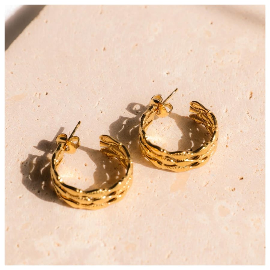 Lace hoops