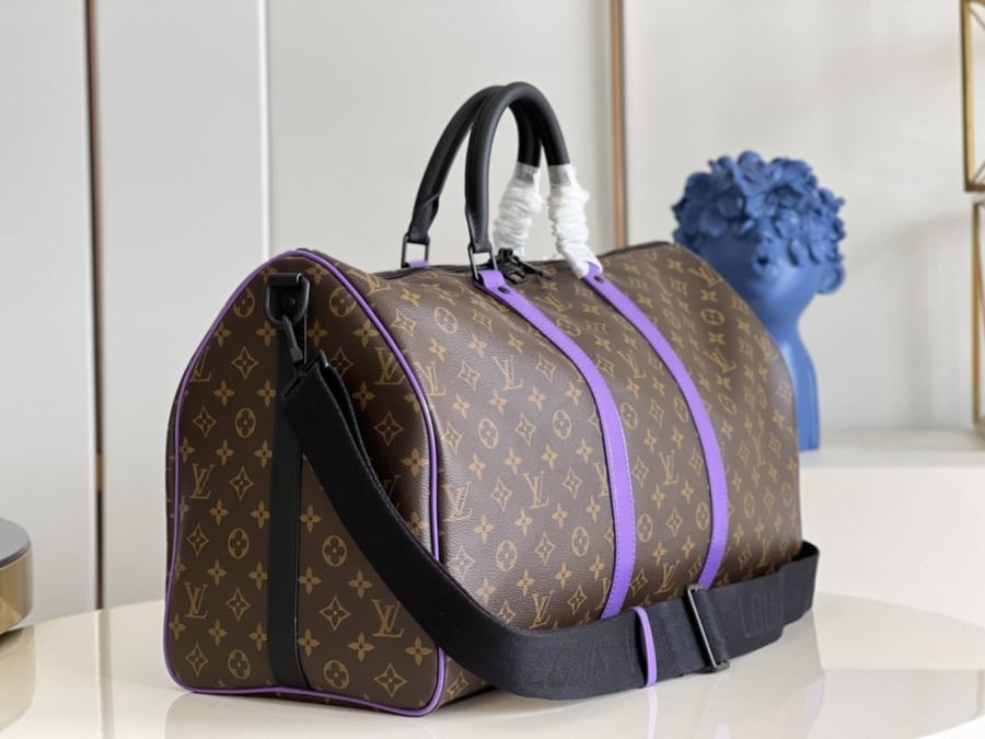 LV BAG Brown