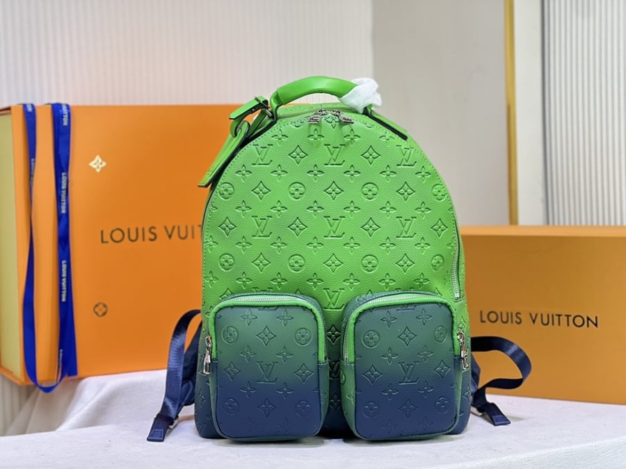 LV BAG Green back