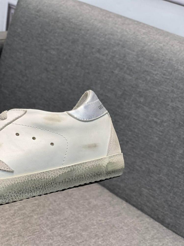 Golden Goose Superstar sneakers