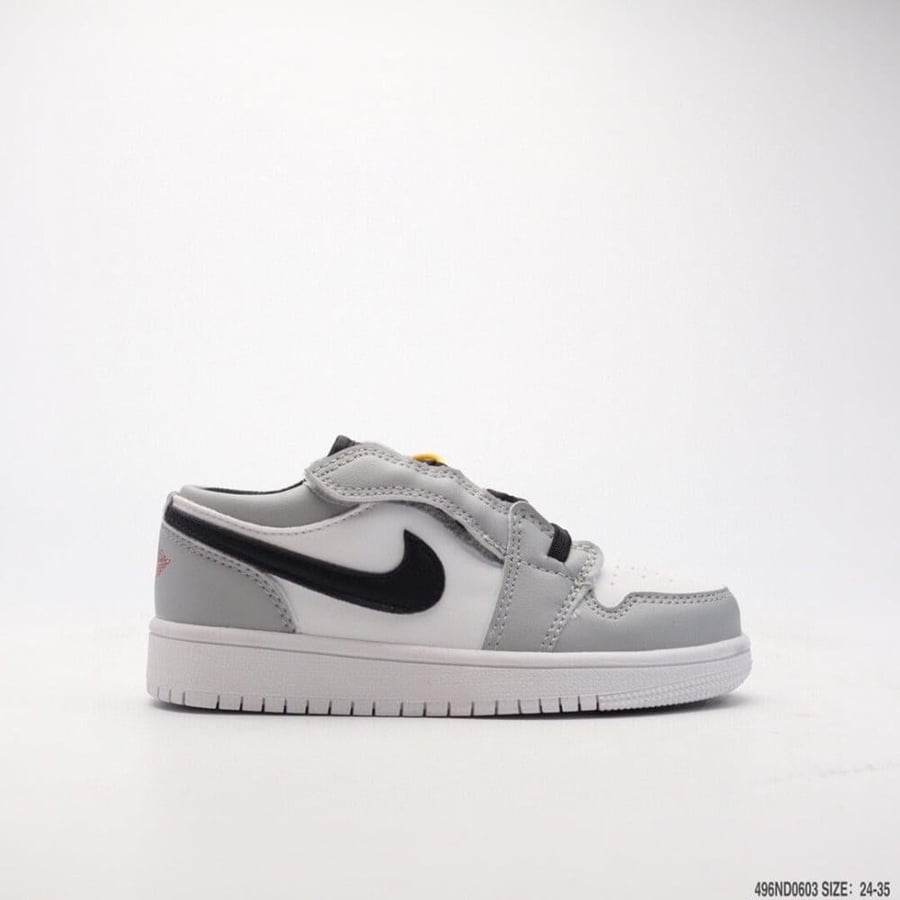 Nike Jordan 1 اطفال