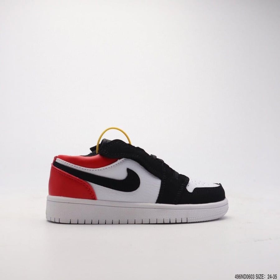 Nike Jordan 1 اطفال
