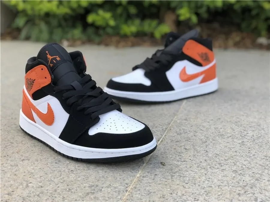 air jordan 1 mid black starfish white