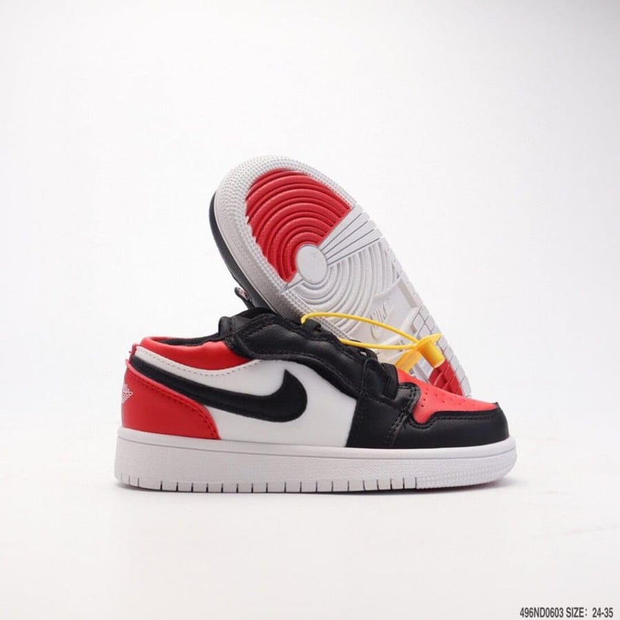Nike Jordan 1 اطفال