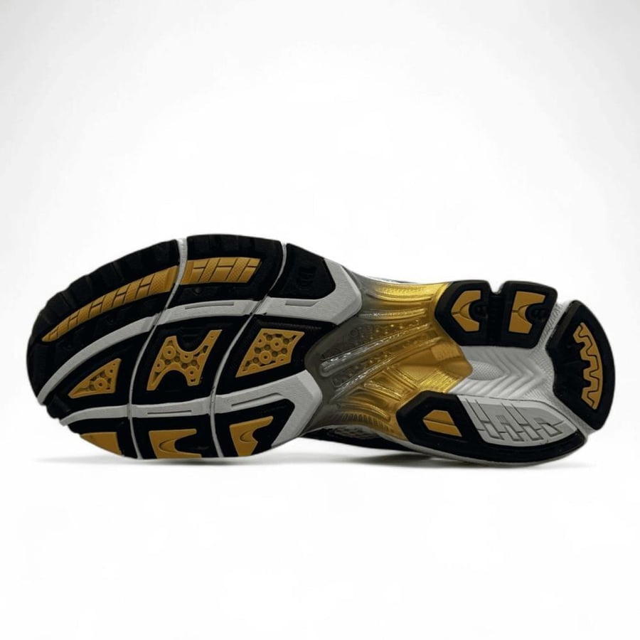 Asics Gel-Kayano 14