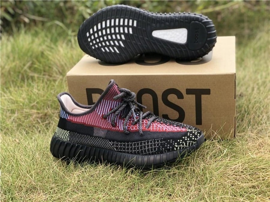 Yeezy Boost 350 V2 'Yecheil' (Reflective) | ياشيل عاكس كامل