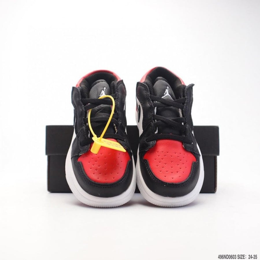 Nike Jordan 1 اطفال