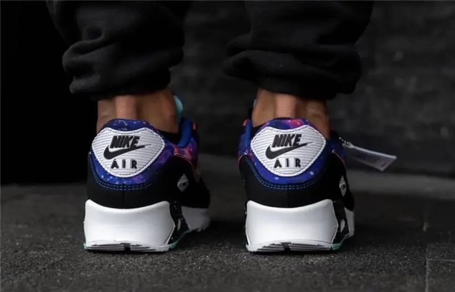 Nike Air Max 90 Supernova