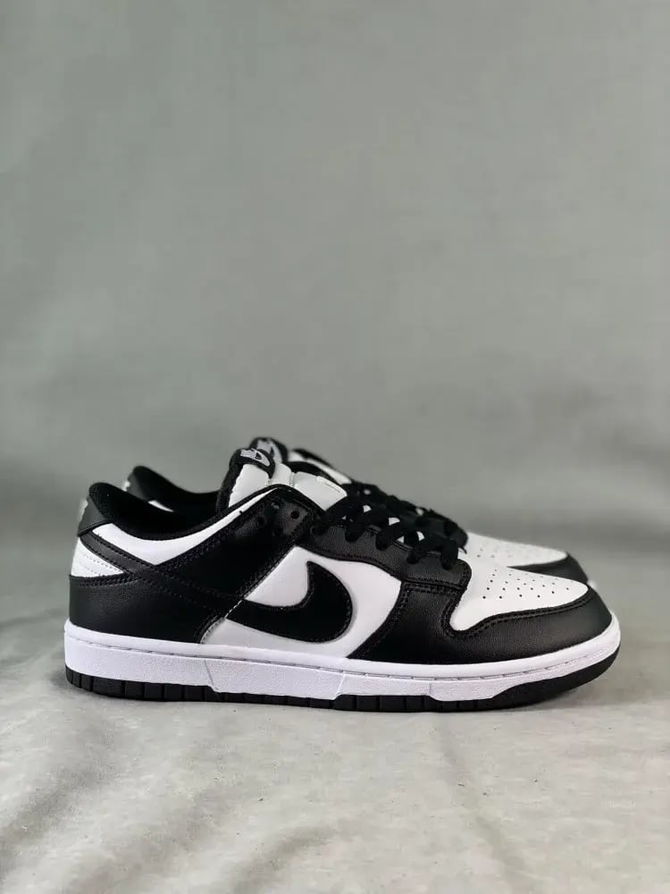 Nike Dunk Low Panda "Black / White