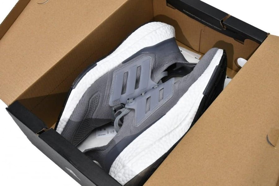 adidas Ultra Boost 2022 Greyish White
