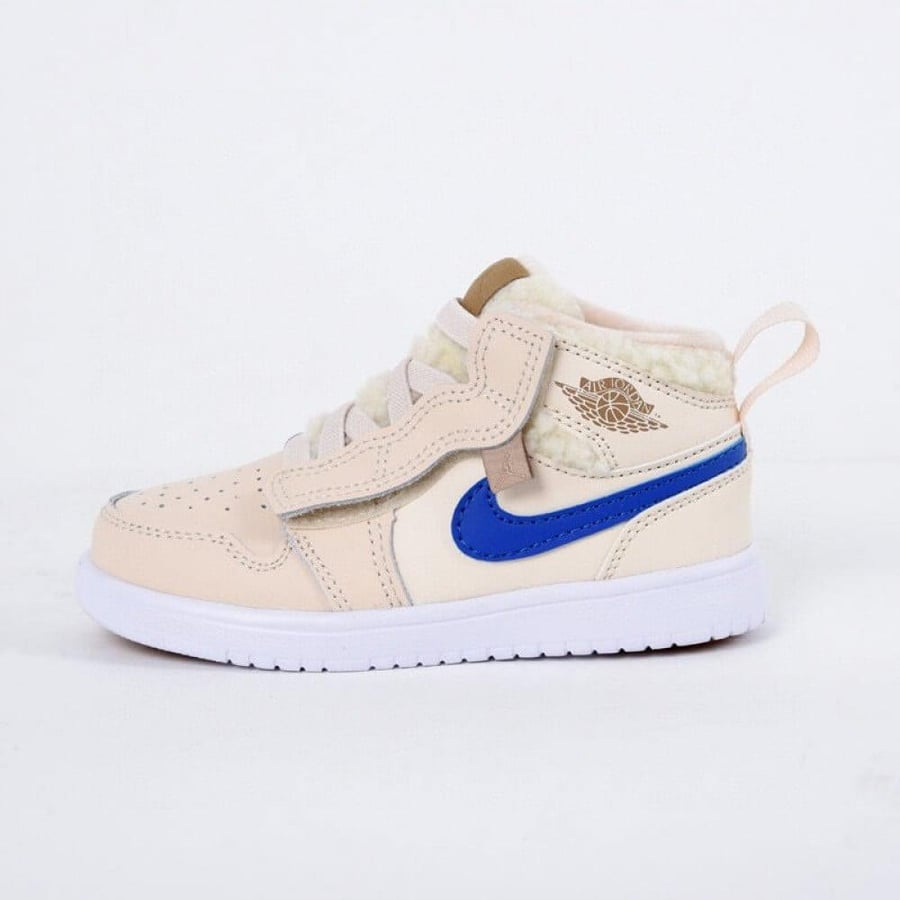 Nike Jordan 1 اطفال