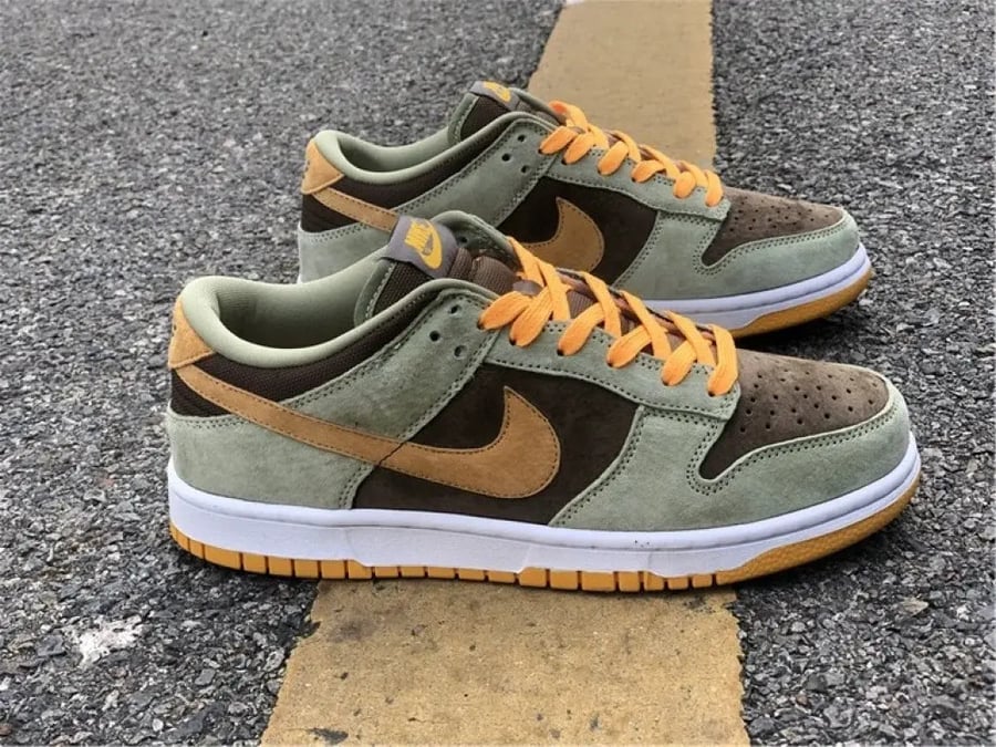 Dunk Low "Dusty Olive"