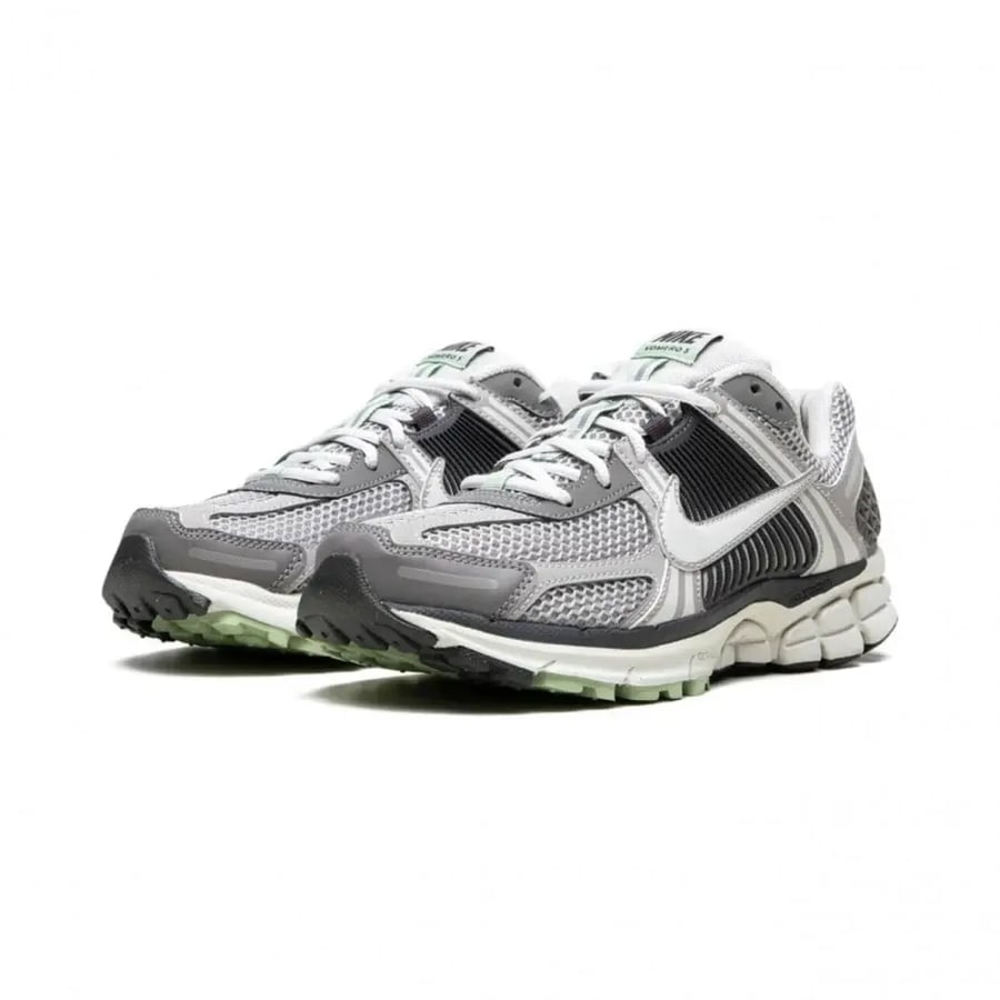 Nike VOMERO 5 "Cobblestone"
