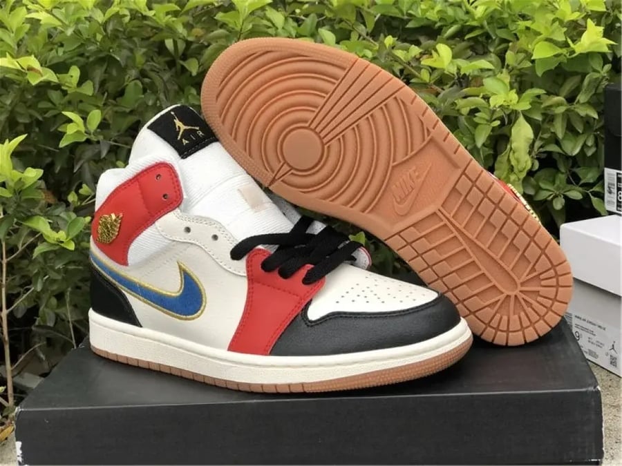 WMNS Air Jordan 1 Mid SE "Let(Her)Man"
