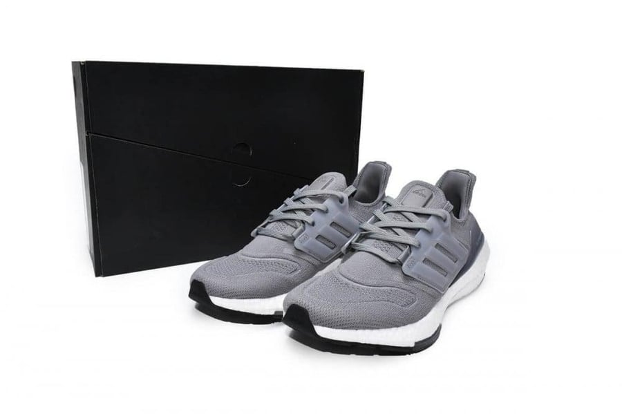 adidas Ultra Boost 2022 Greyish White