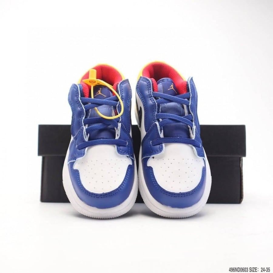 Nike Jordan 1 اطفال