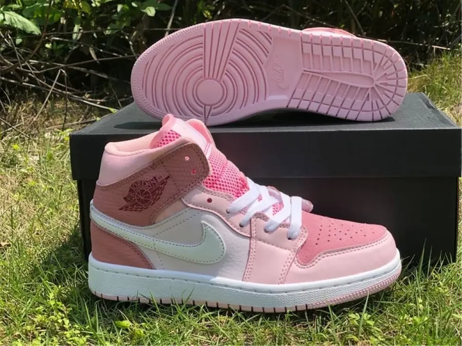 Air Jordan 1 MID DIGITAL PINK