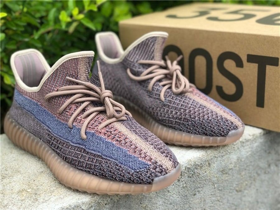 Yeezy Boost 350 V2 'Fade' | فاد