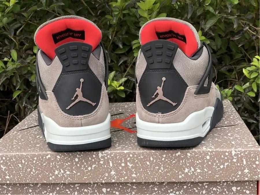 Air Jordan 4 “Taupe Haze”