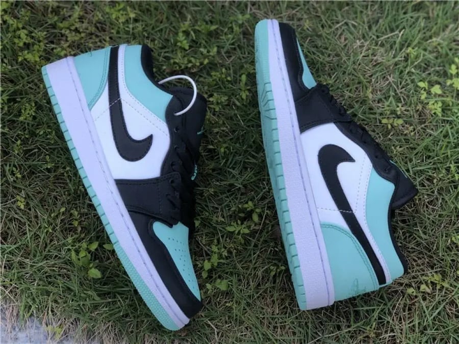 Air Jordan 1 Low “Emerald Rise”