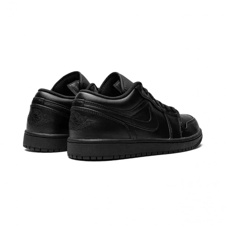 AIR JORDAN 1 LOW "Triple Black"