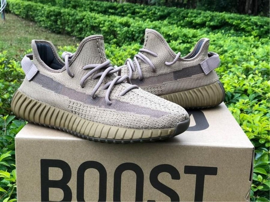 ٌYeezy Boost 350 V2 "Earth"