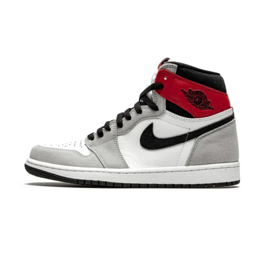 Air Jordan 1 Retro High OG "Light Smoke Grey"